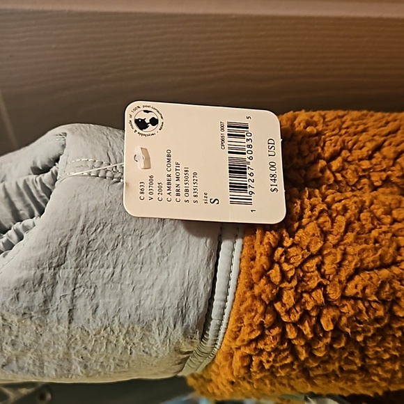 Free People Movement Adventure Awaits Fleece Vest - Picture 7 of 8